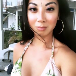 Meet your Posher, Tia